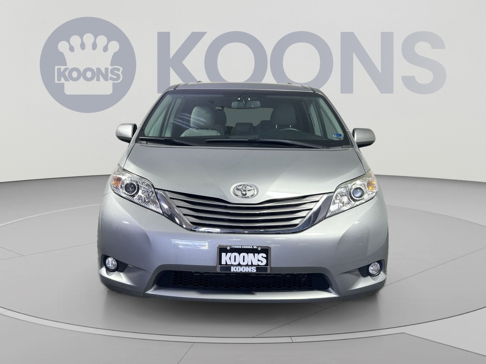 2017 Toyota Sienna XLE