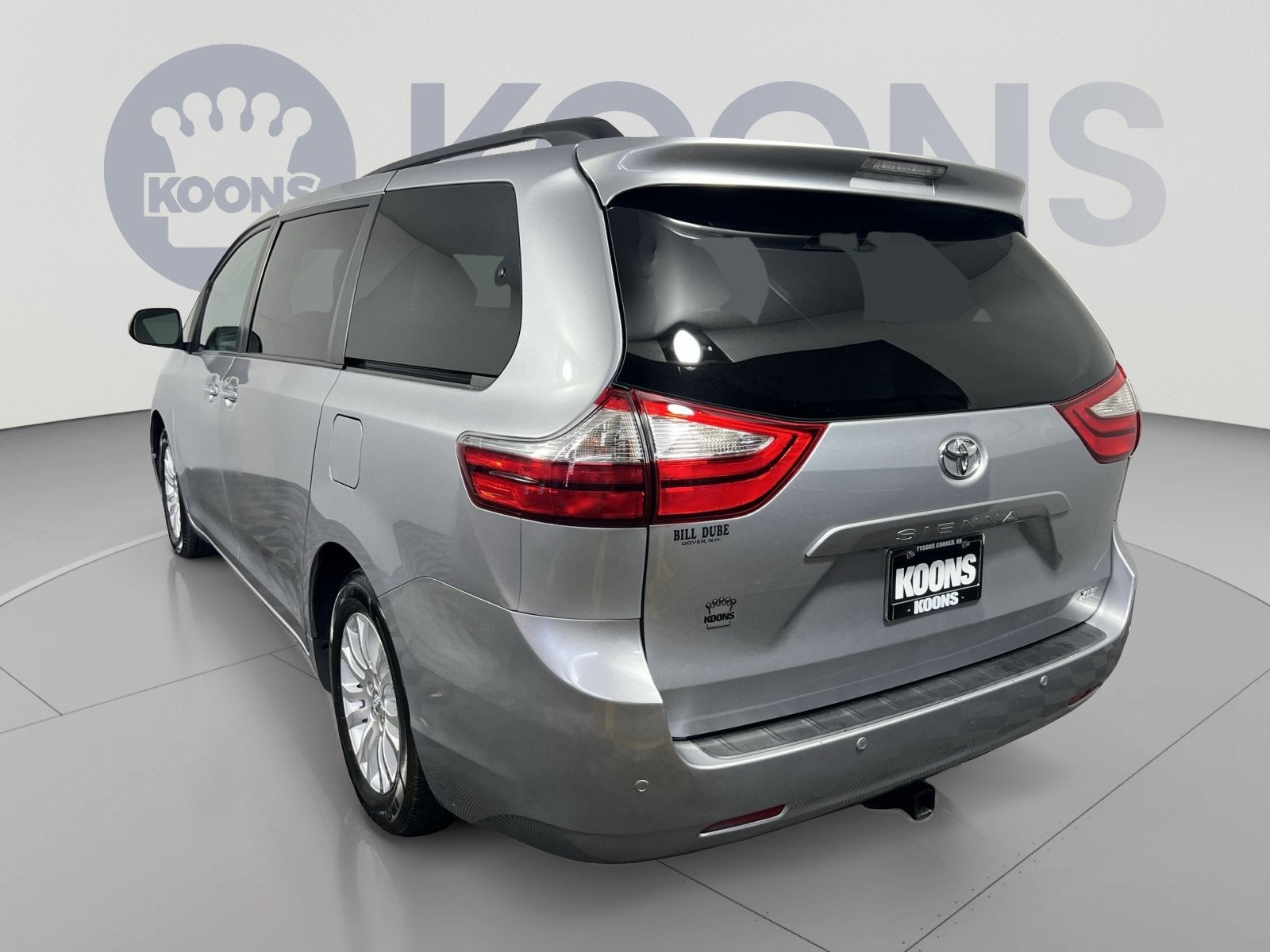 2017 Toyota Sienna XLE