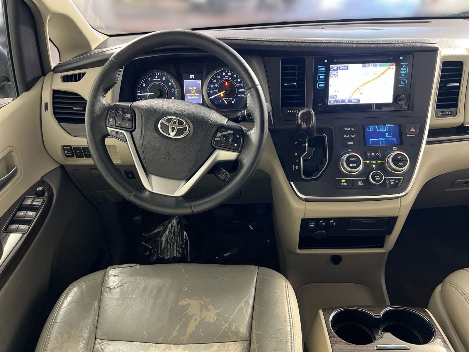 2017 Toyota Sienna XLE