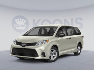 2020 Toyota Sienna XLE