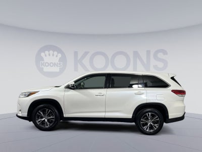 2019 Toyota Highlander LE