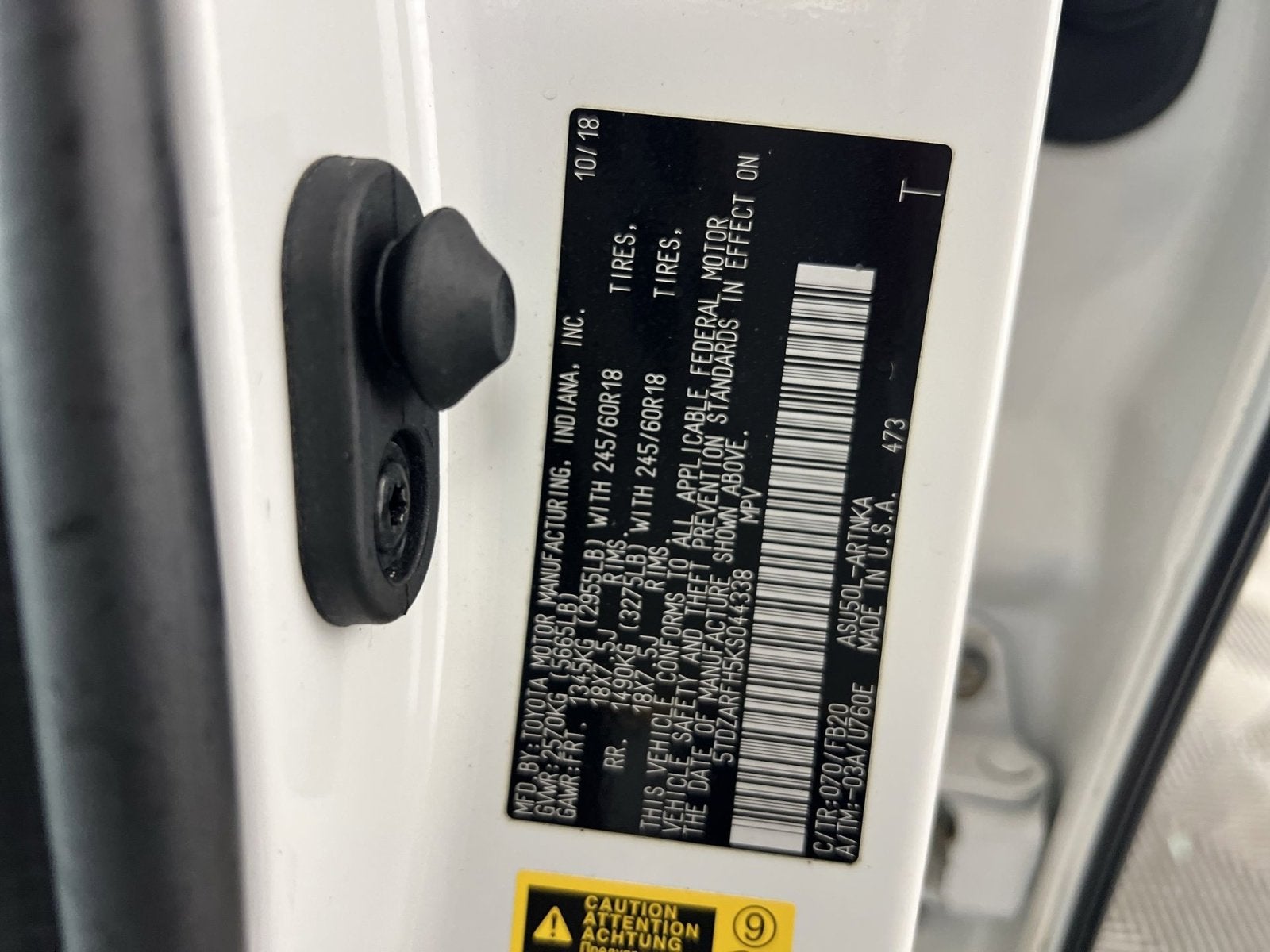 2019 Toyota Highlander LE