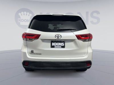 2019 Toyota Highlander LE