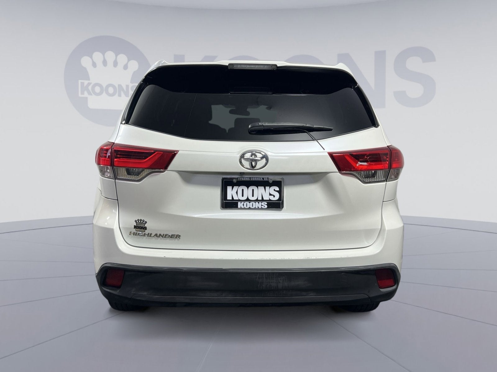 2019 Toyota Highlander LE