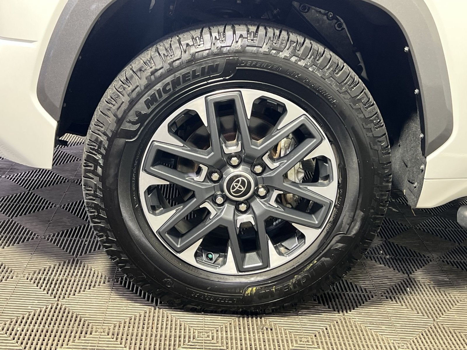 2023 Toyota Tundra Hybrid Limited