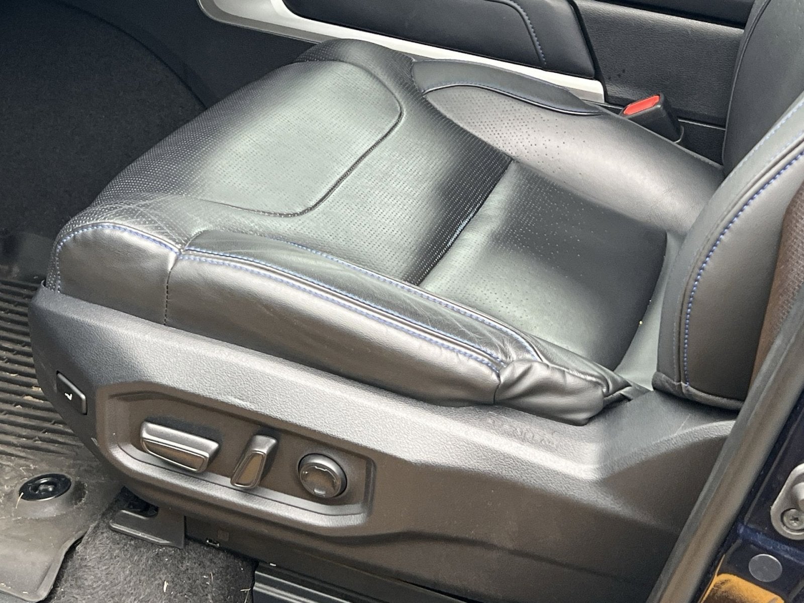 2022 Toyota Tundra Platinum