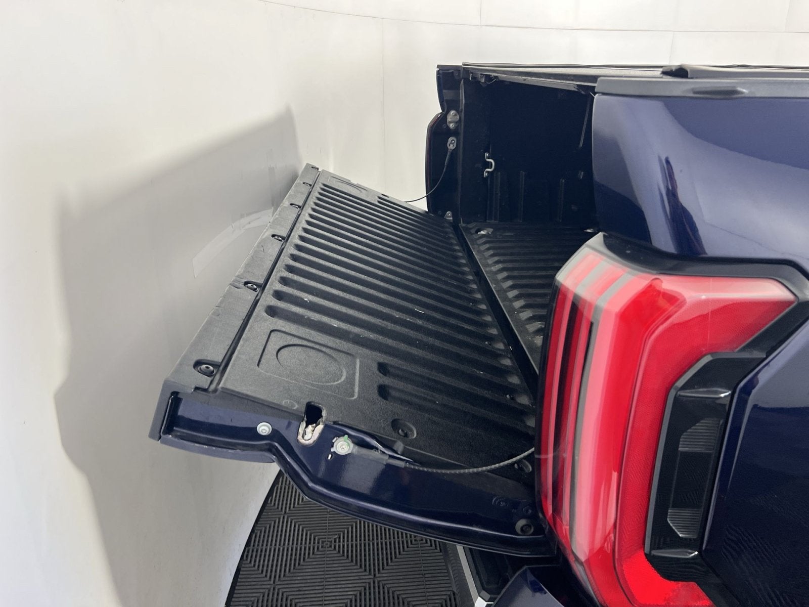 2022 Toyota Tundra Hybrid Capstone