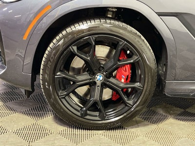 2021 BMW X6 M50i