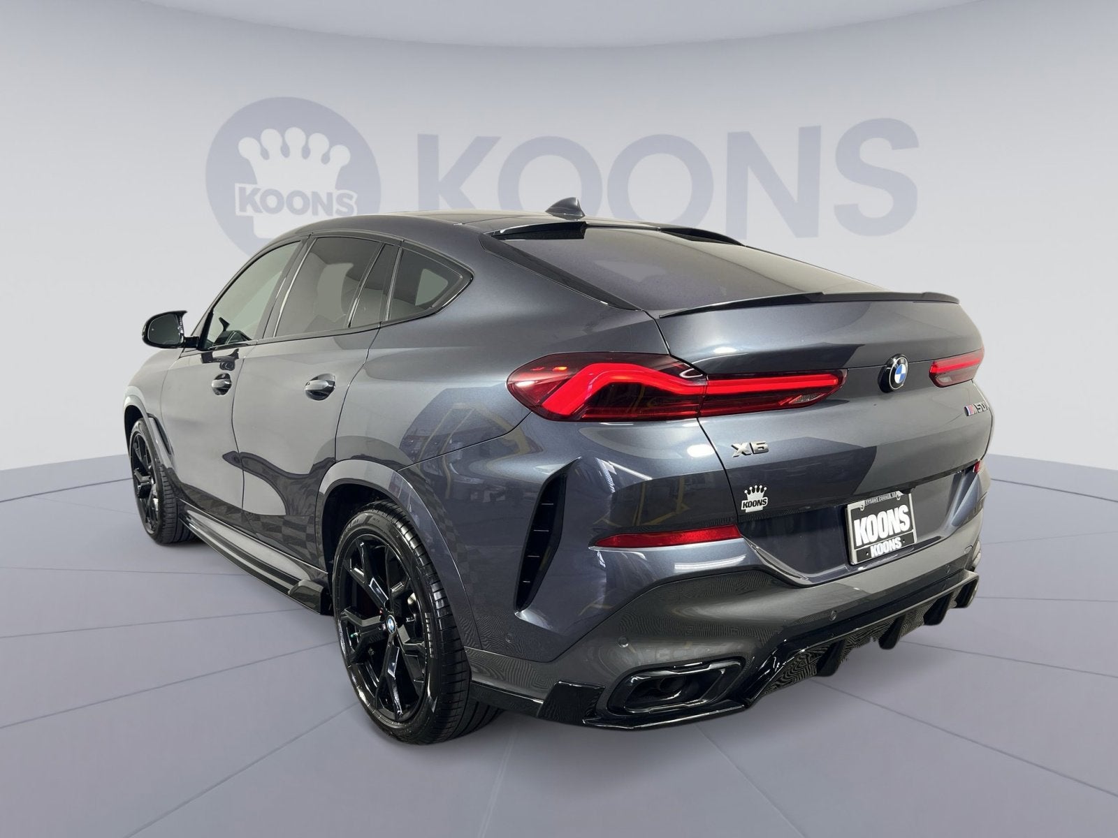 2021 BMW X6 M50i