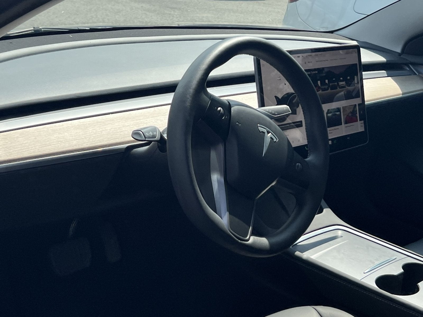 2023 Tesla Model 3 Base
