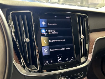 2021 Volvo S60 T6 Momentum