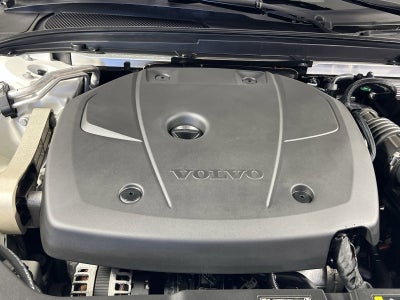 2021 Volvo S60 T6 Momentum