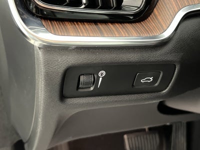 2021 Volvo S60 T6 Momentum