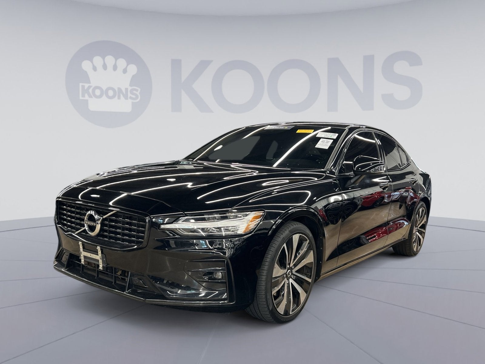 2022 Volvo S60 B5 Momentum