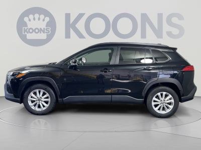 2025 Toyota Corolla Cross LE