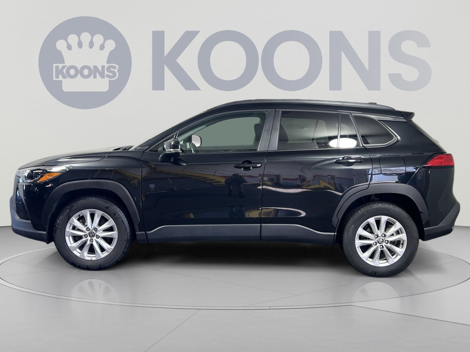 2025 Toyota Corolla Cross LE