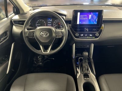 2025 Toyota Corolla Cross LE
