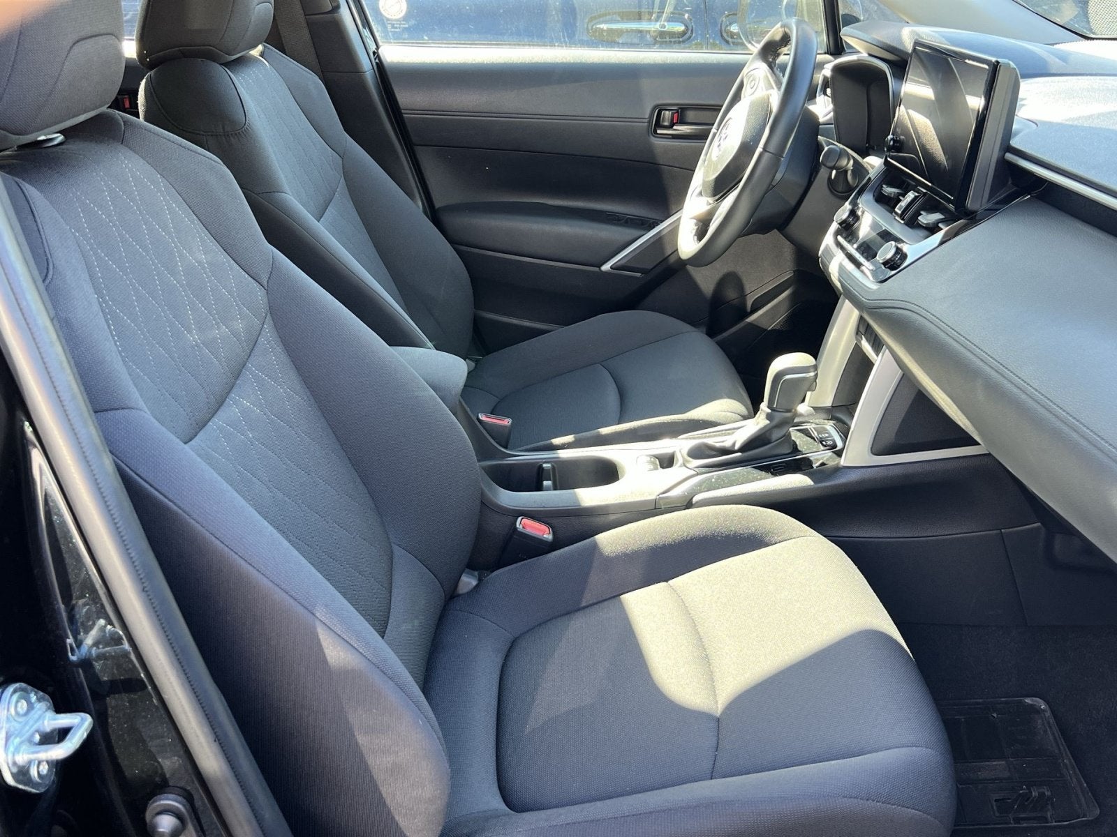 2025 Toyota Corolla Cross LE