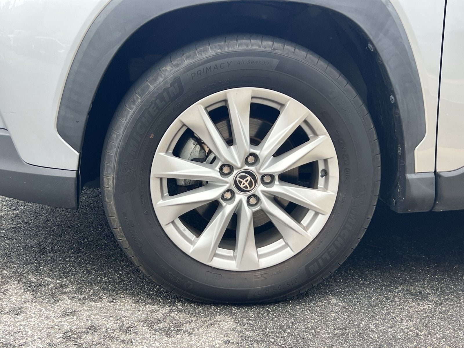 2022 Toyota Corolla Cross LE