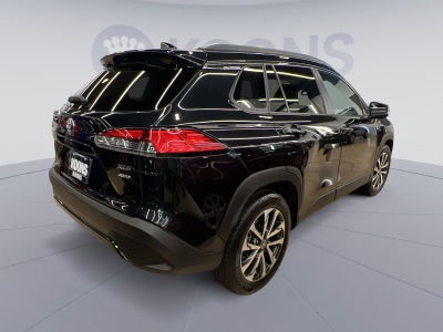 2025 Toyota Corolla Cross XLE