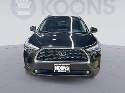 2025 Toyota Corolla Cross XLE