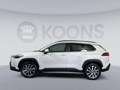 2023 Toyota Corolla Cross XLE