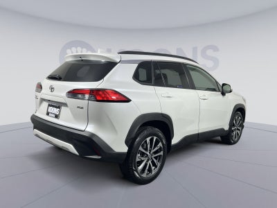 2023 Toyota Corolla Cross XLE