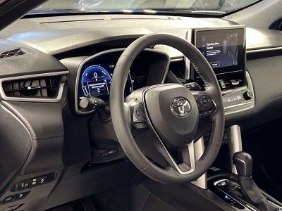 2023 Toyota Corolla Cross Hybrid XSE