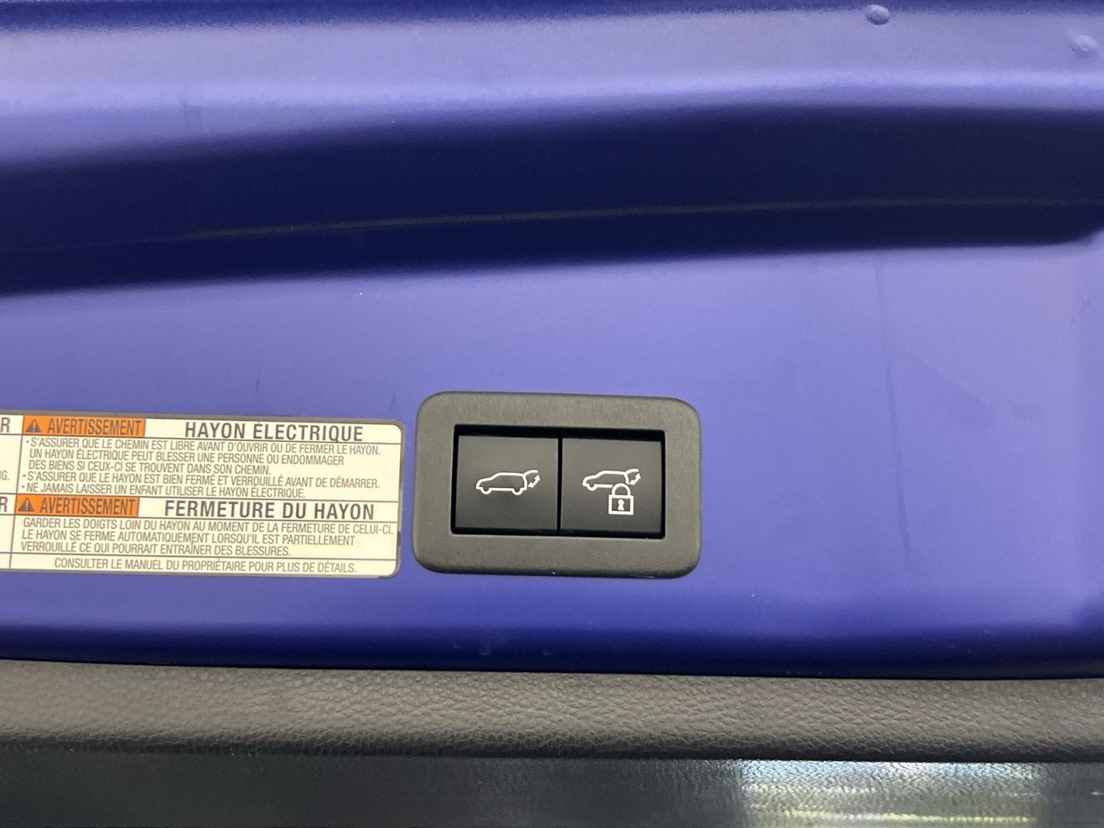 2023 Toyota Corolla Cross Hybrid XSE