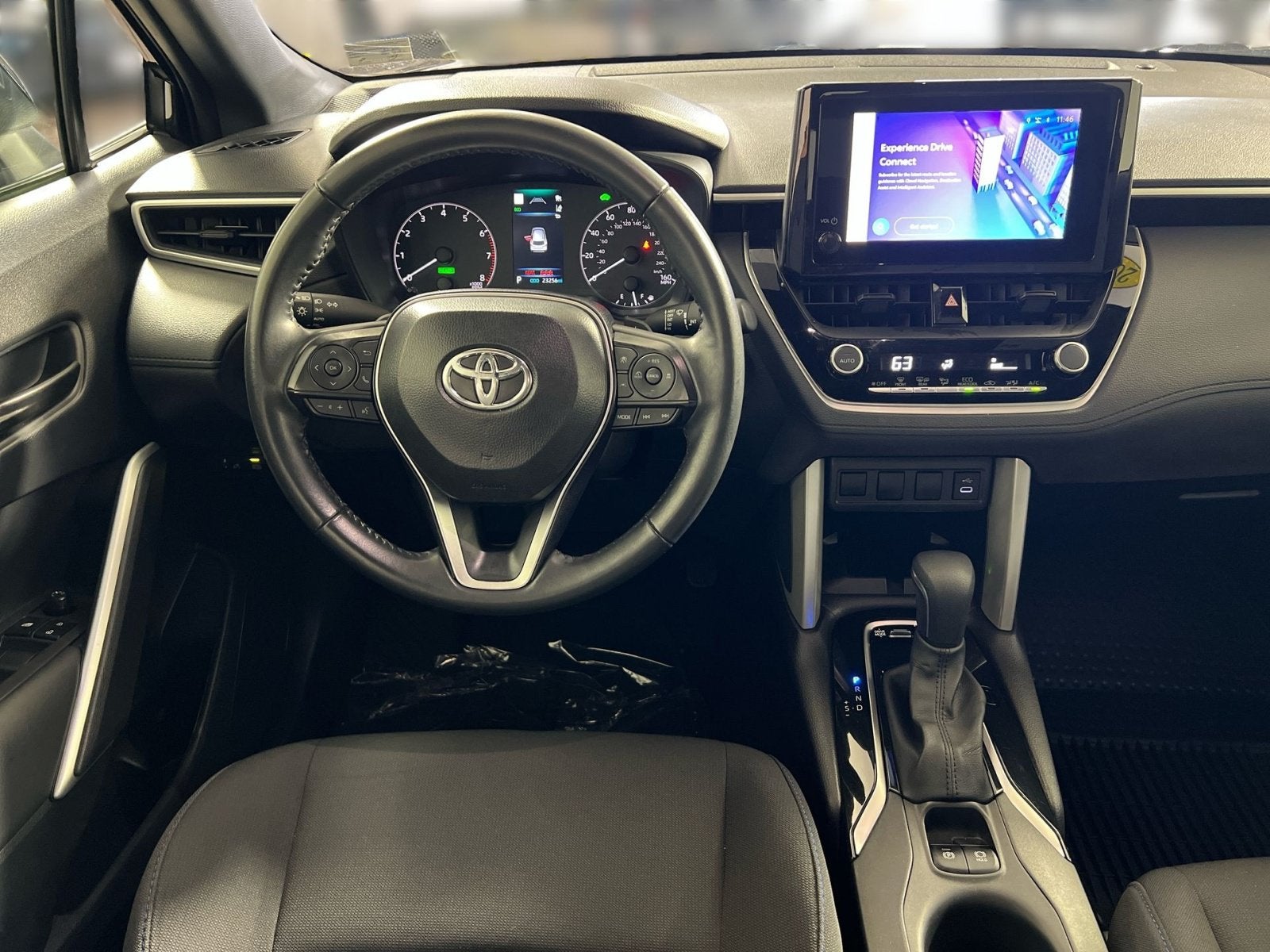 2025 Toyota Corolla Cross Hybrid SE