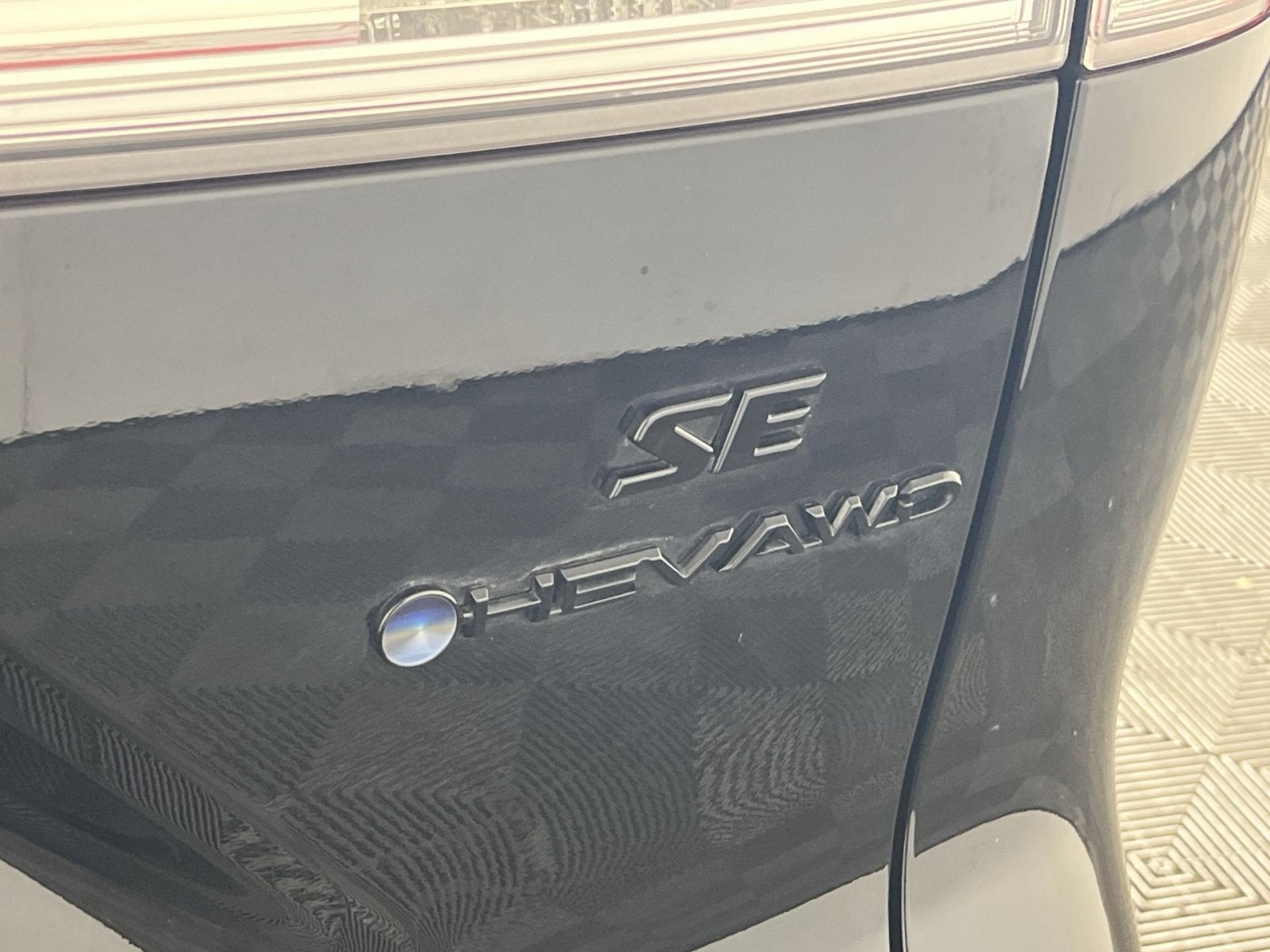 2025 Toyota Corolla Cross Hybrid SE