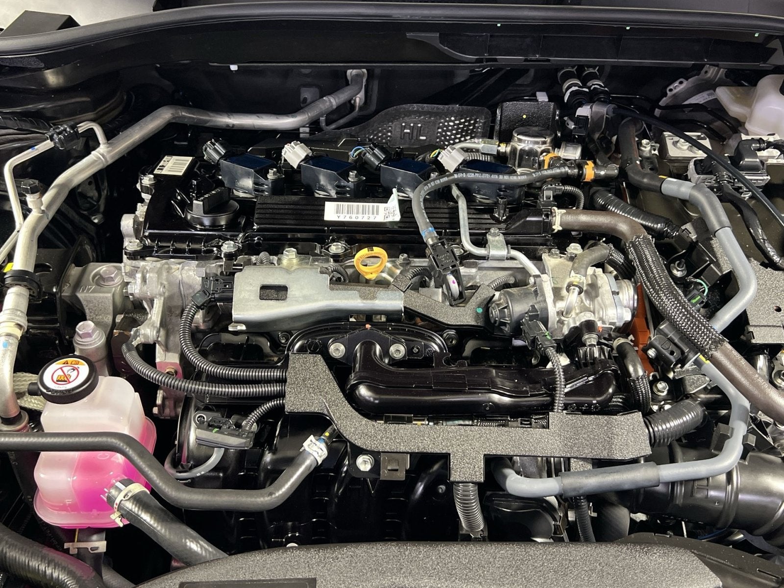 2025 Toyota Corolla Cross Hybrid SE