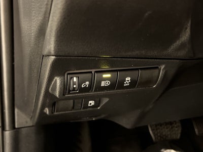 2025 Toyota Corolla Cross Hybrid SE