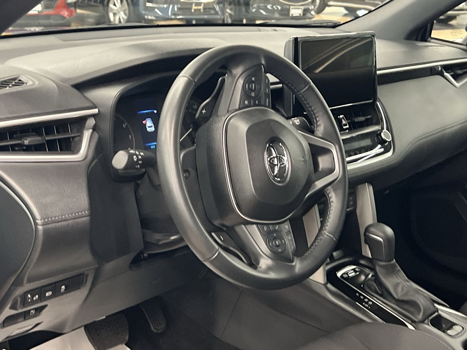 2025 Toyota Corolla Cross XLE
