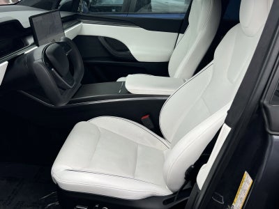 2023 Tesla Model X Plaid