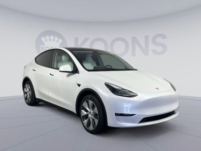 2023 Tesla Model Y Long Range