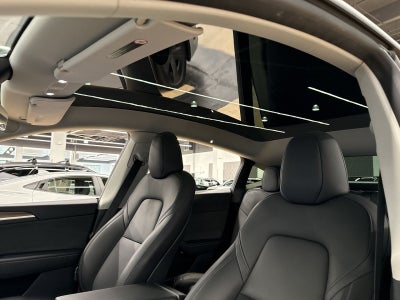 2025 Tesla Model Y Long Range