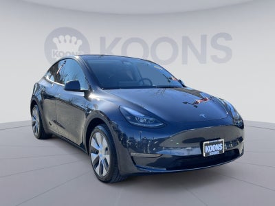 2024 Tesla Model Y Long Range