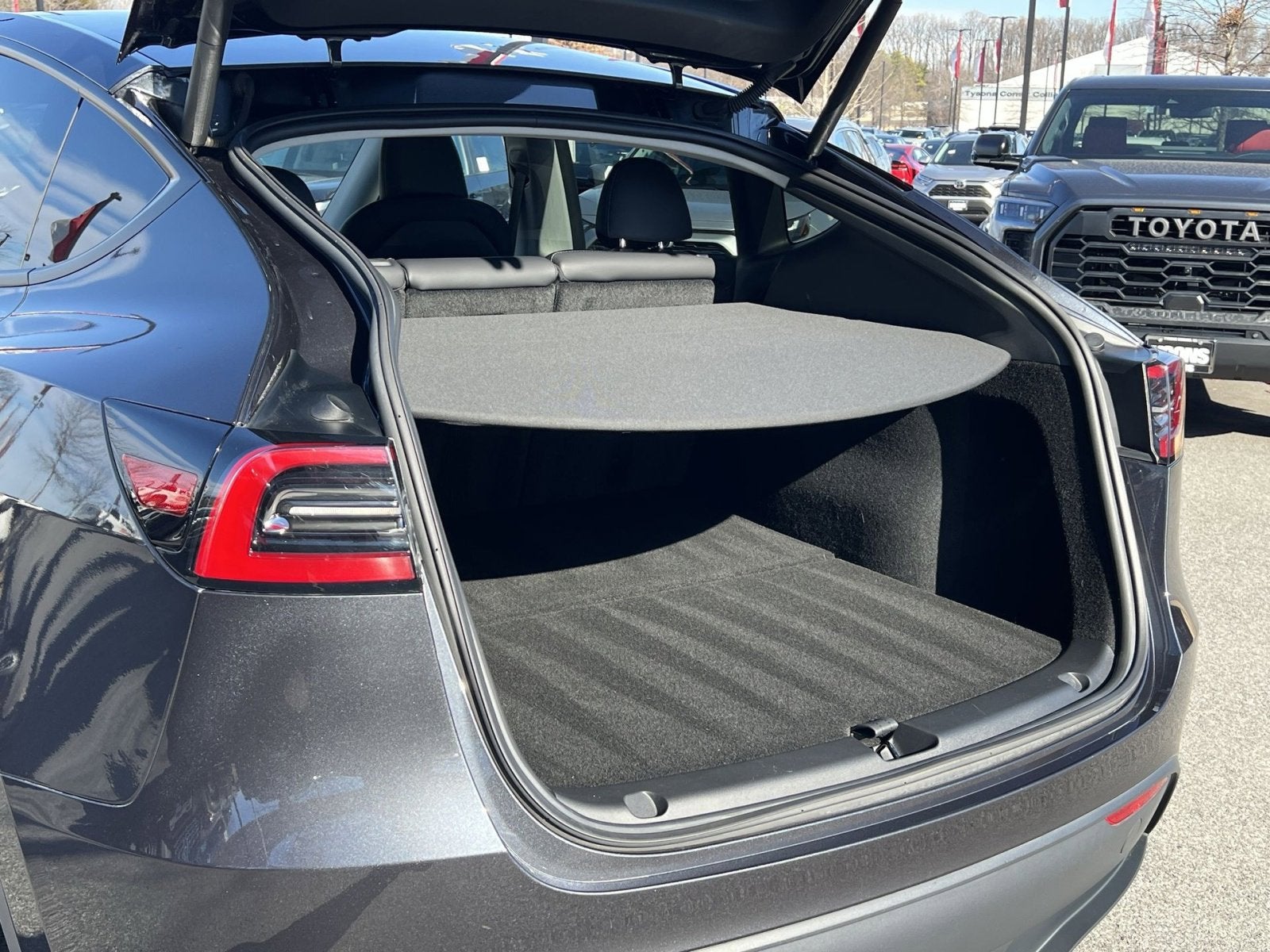 2024 Tesla Model Y Long Range