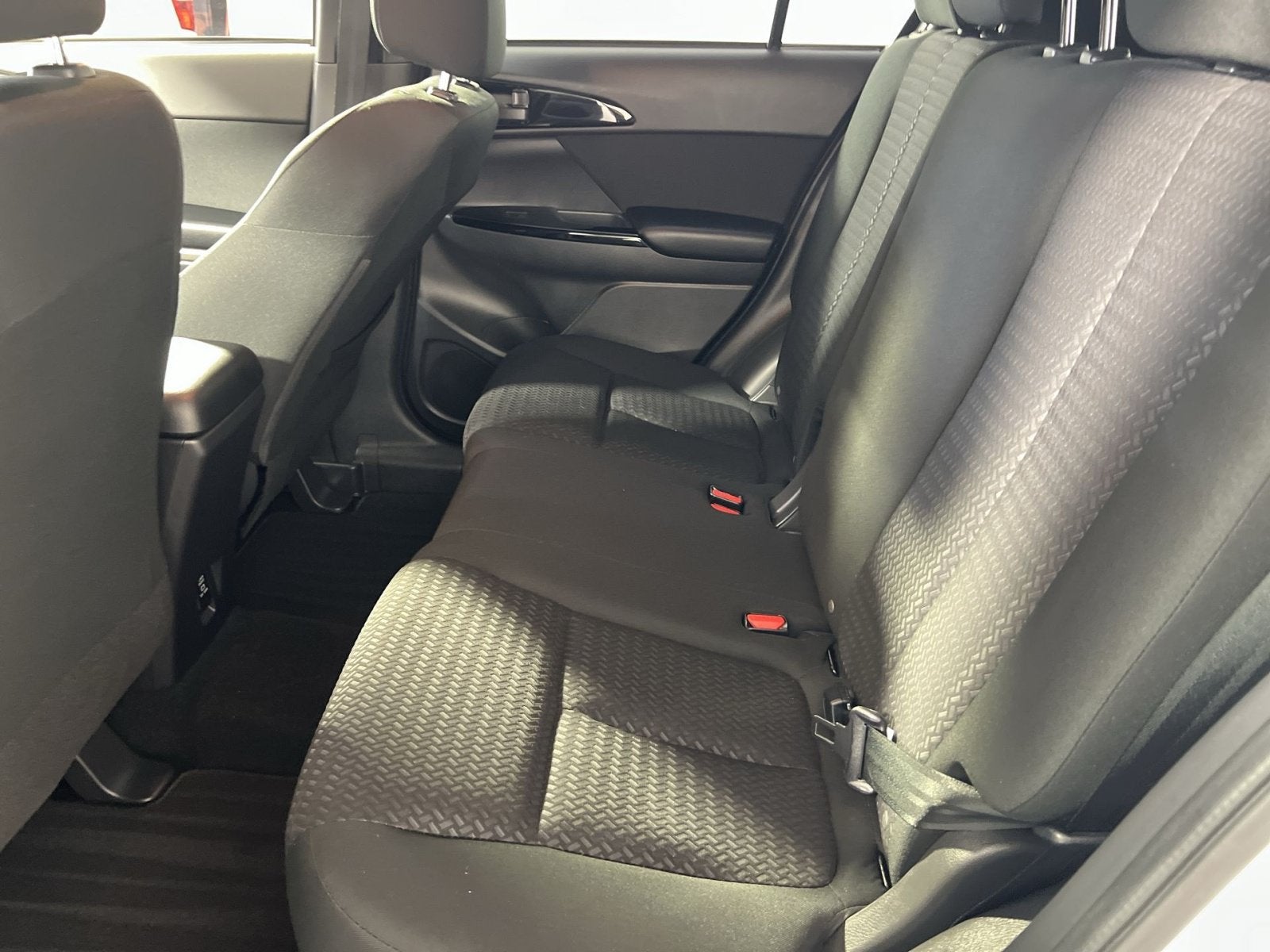 2024 Mitsubishi Eclipse Cross LE