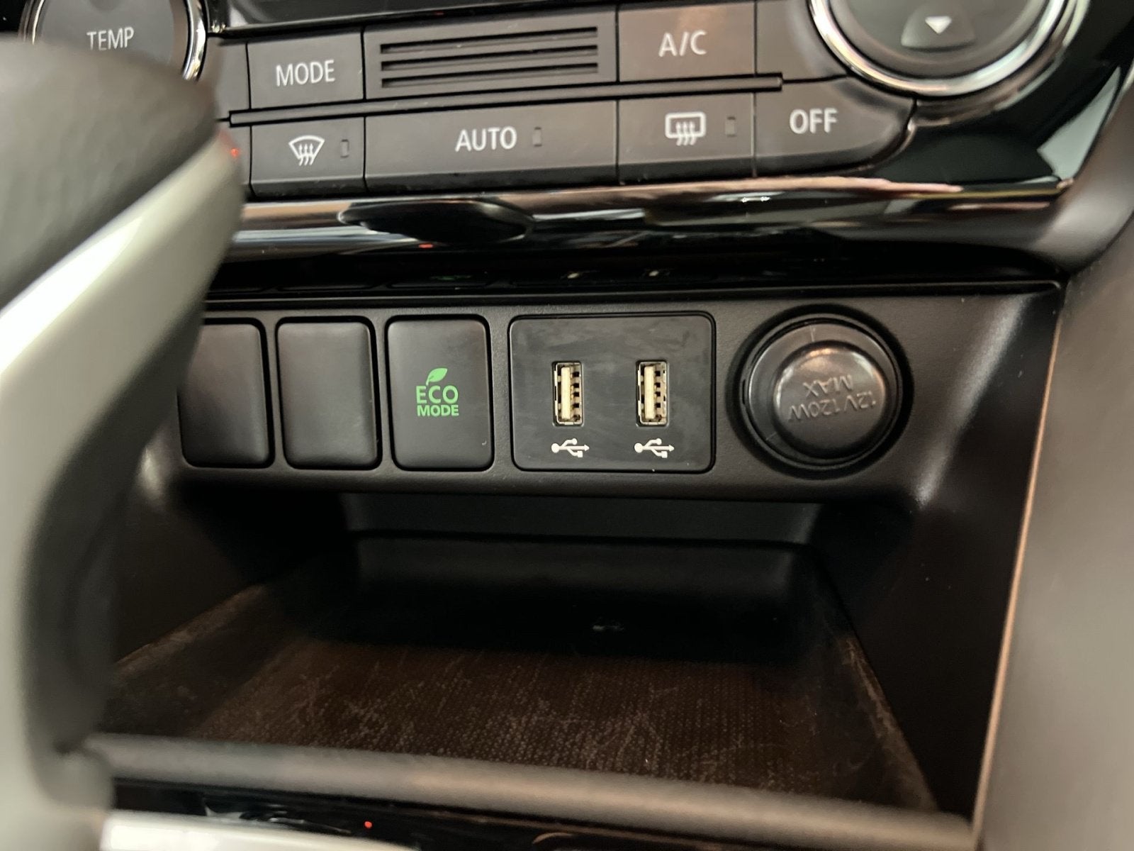 2024 Mitsubishi Eclipse Cross LE