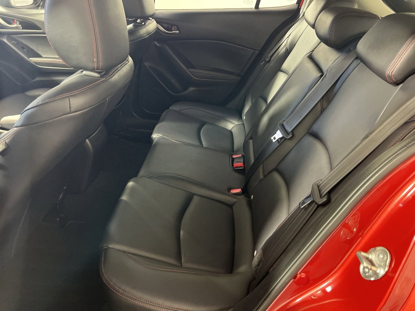 2016 Mazda Mazda3 i Grand Touring