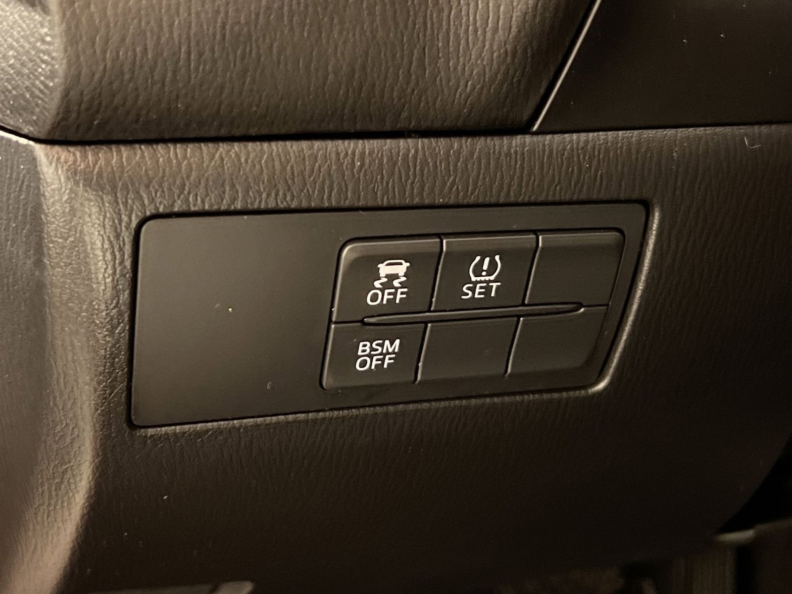 2016 Mazda Mazda3 i Grand Touring