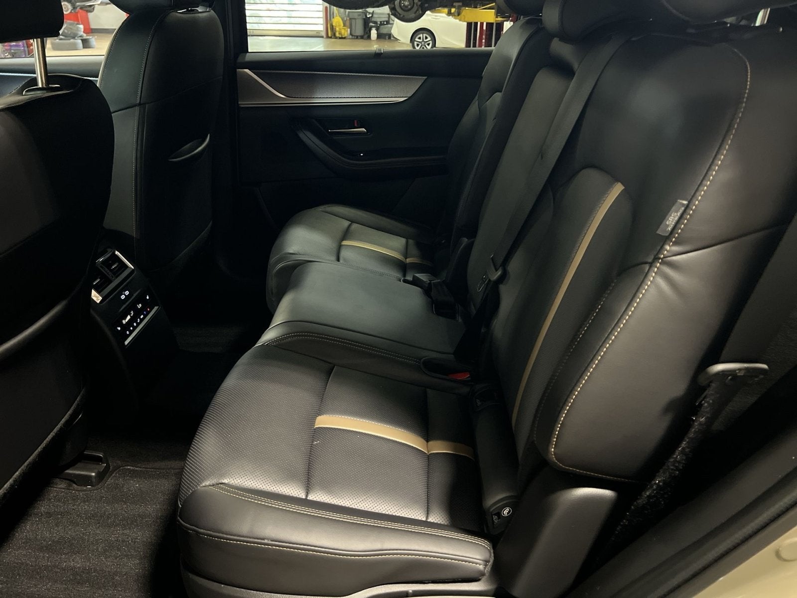 2025 Mazda Mazda CX-70 PHEV Premium Plus