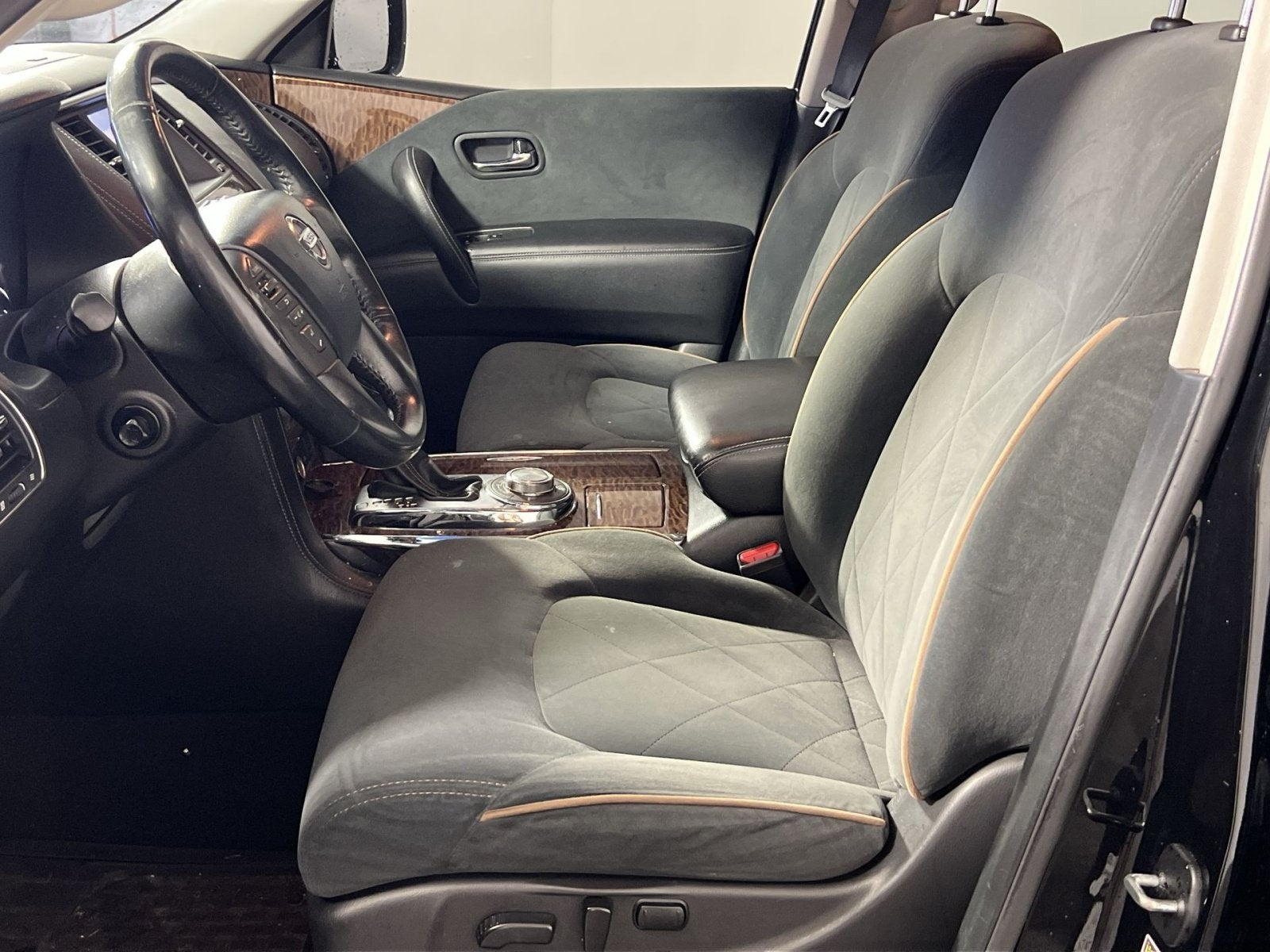 2017 Nissan Armada SV