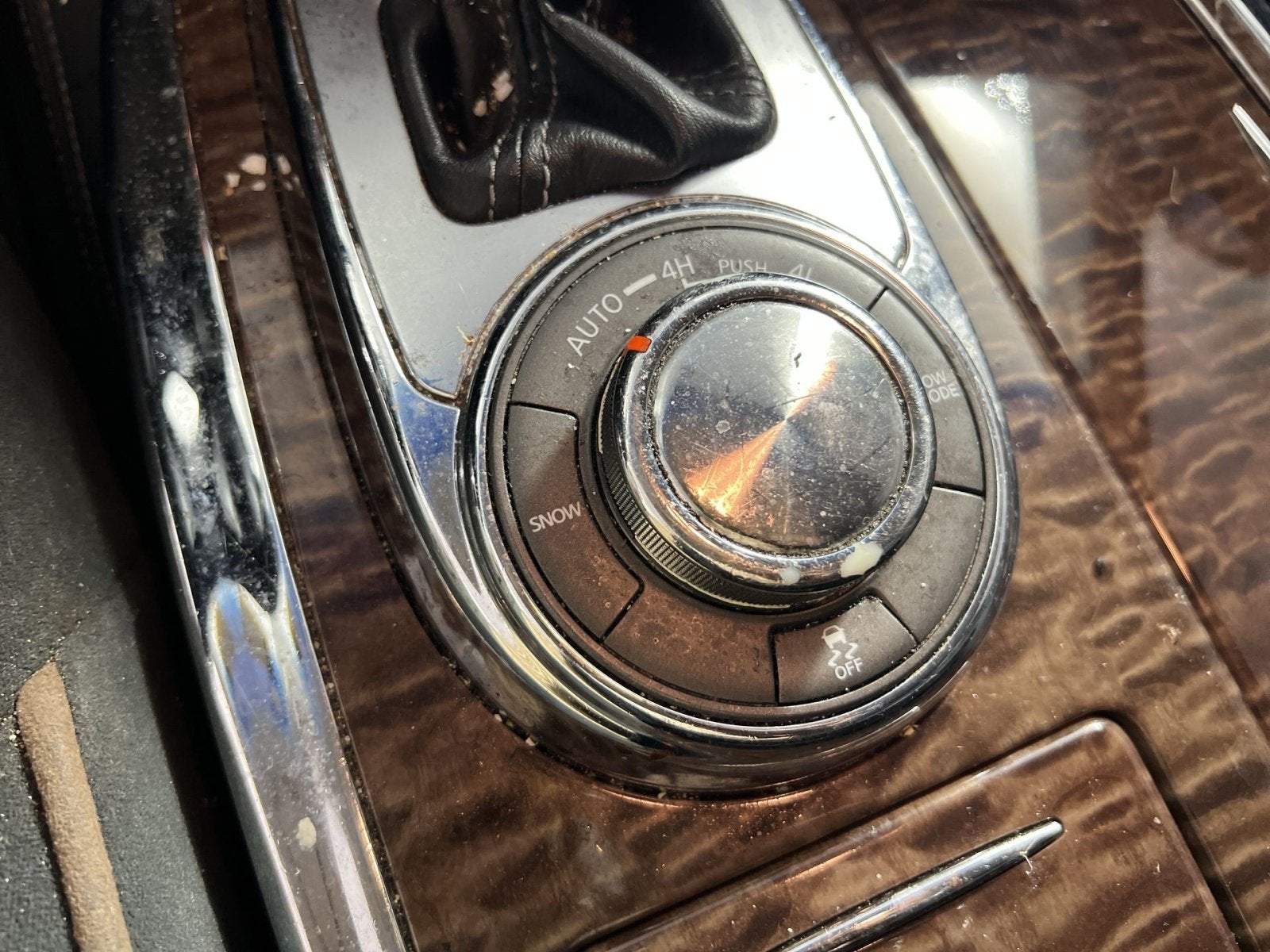 2017 Nissan Armada SV
