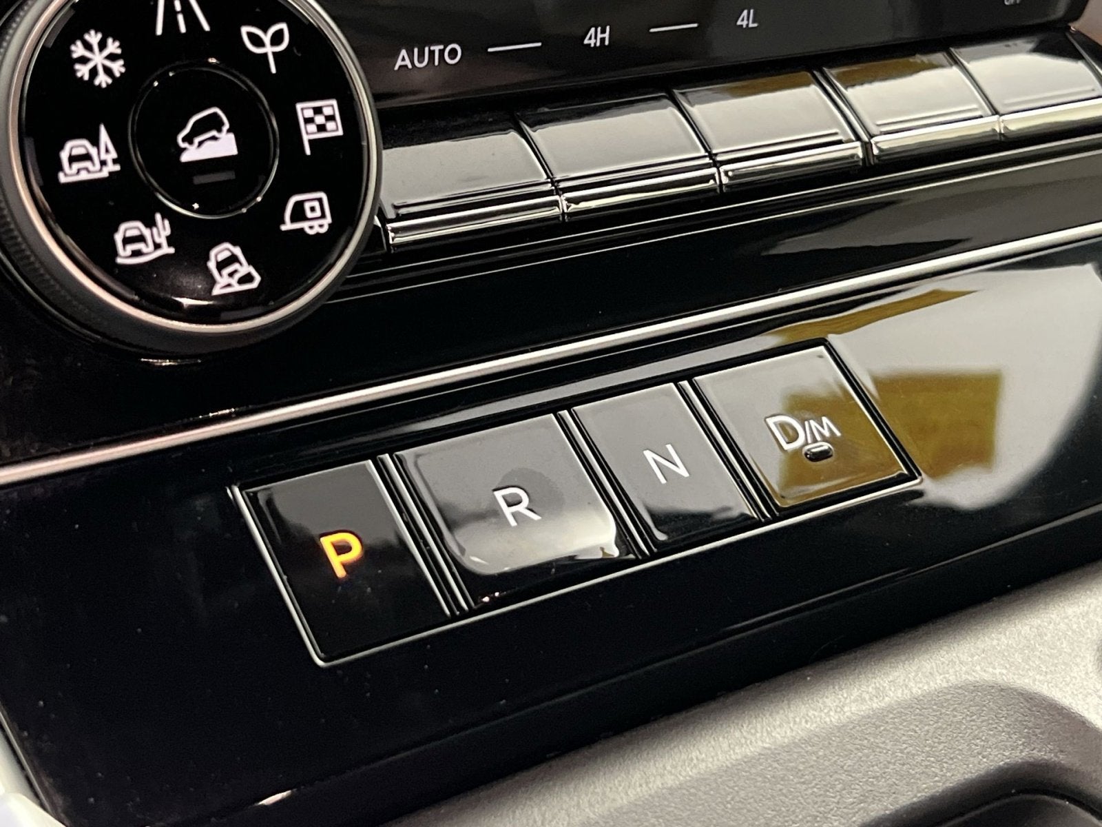 2025 Nissan Armada SL