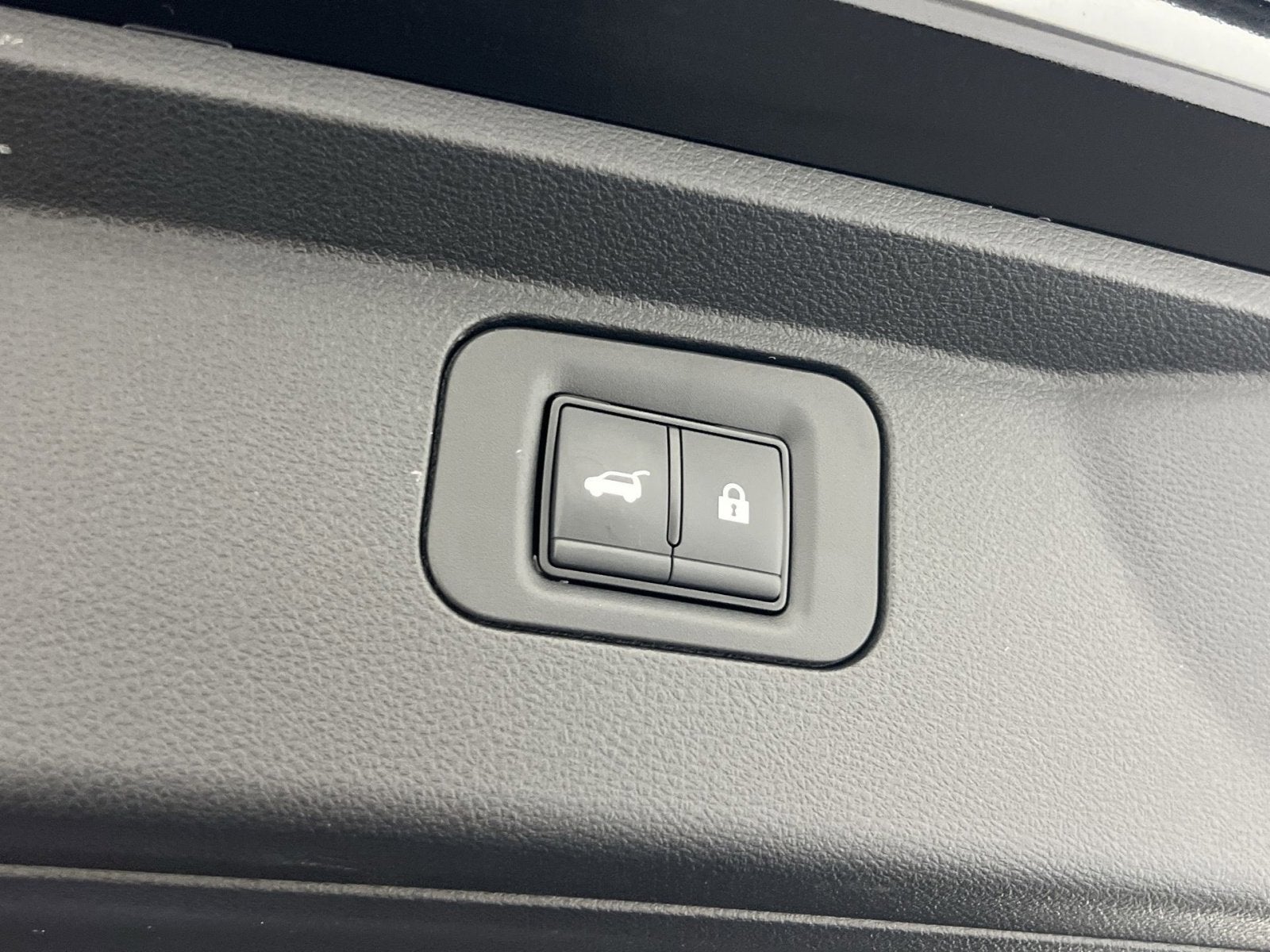 2025 Nissan Armada SL