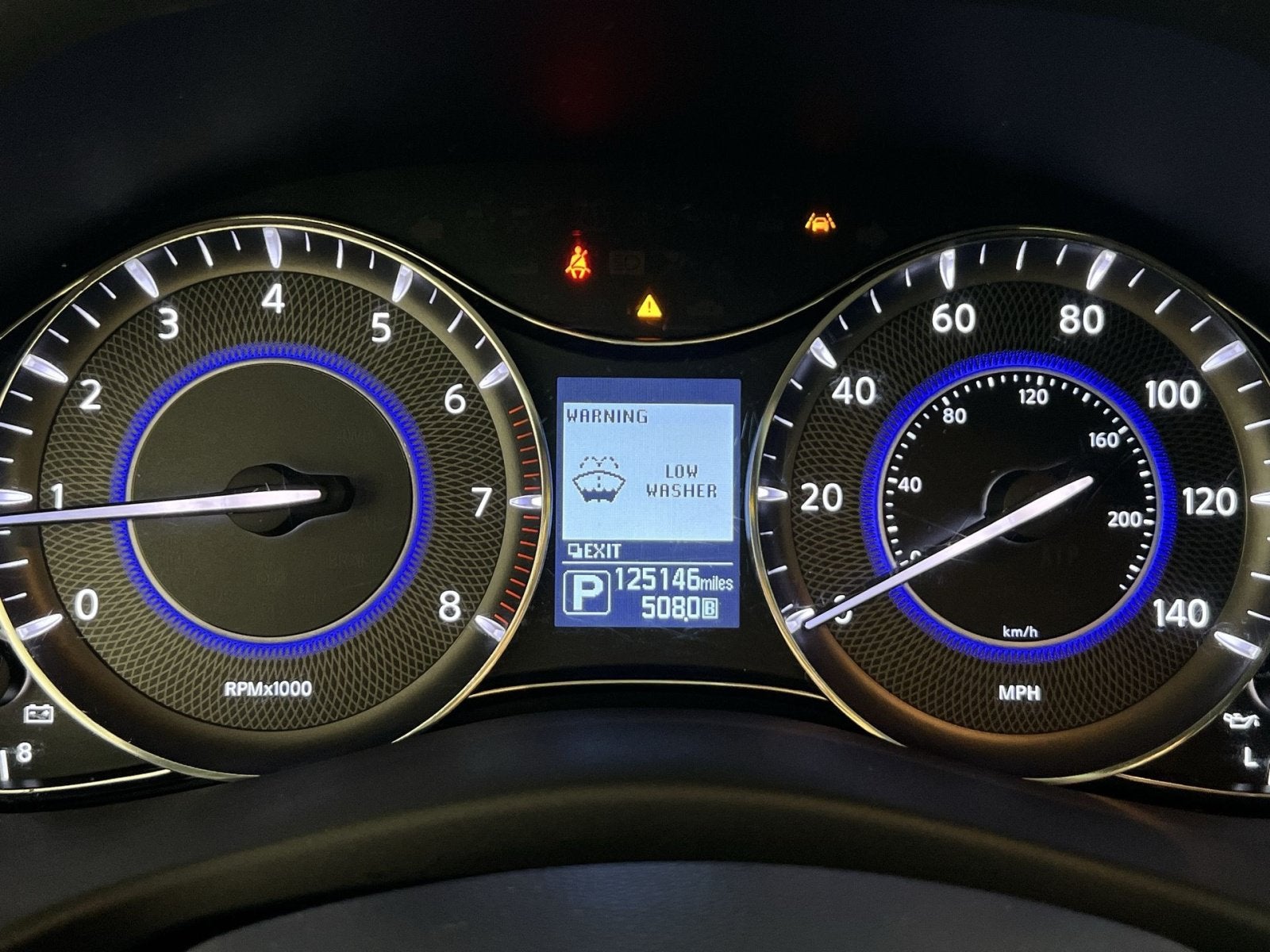 2017 INFINITI QX80 Base