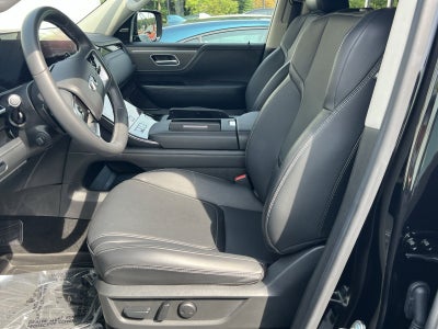 2025 INFINITI QX80 PURE
